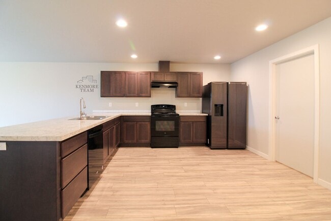 Photo - 3 Bedroom, 2 Bath Duplex in Pasco