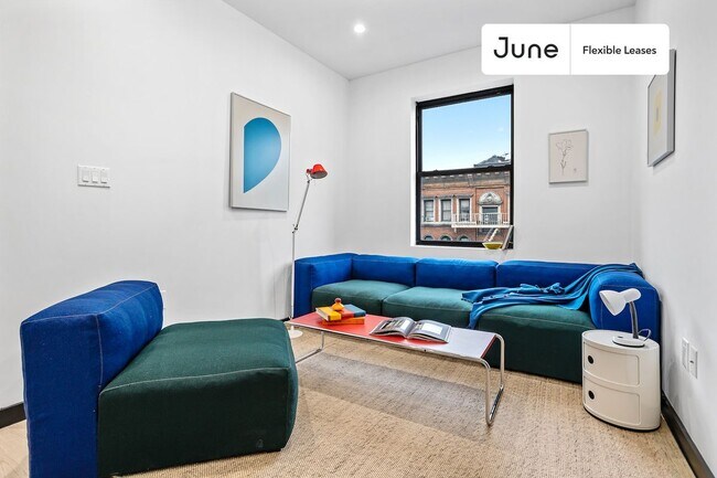 Photo - Adorable ROOM at The Maison on Edgecombe Unit 2