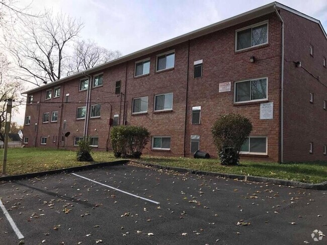 Building Photo - 5707 Adleigh Ave Rental