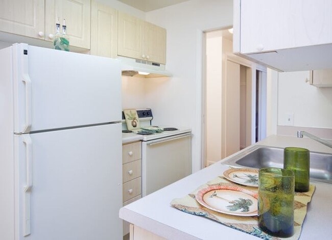 Photo - Bristol Square