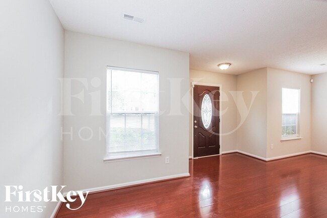 Photo - 4609 Sedgelane Dr