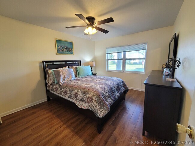 Photo - 155 Coventry E