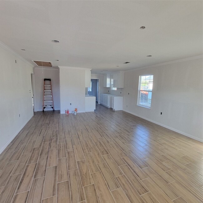 Building Photo - 3370 Lorilee St