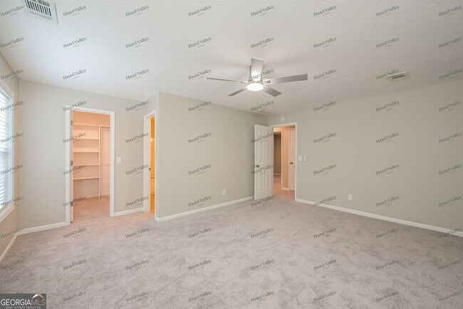 262 Timothy Ln NW
