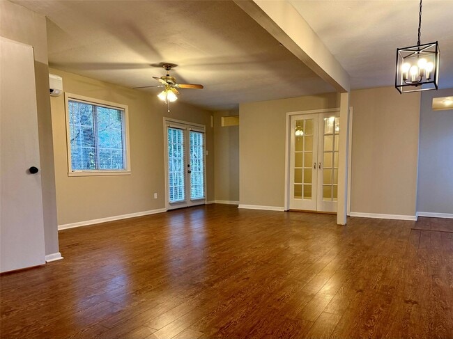 Photo - 1800 Shadowwood Dr