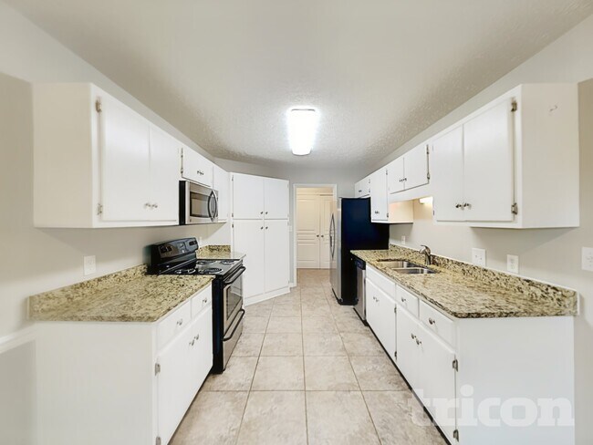 Photo - 2210 Burr Ct