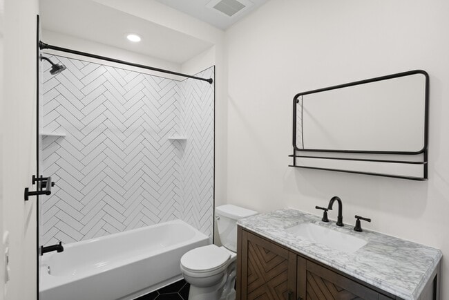 Photo - 7620 Ridge Ave