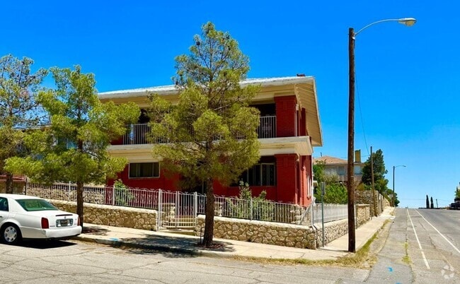 Building Photo - 500 Fewel St Unit A Rental