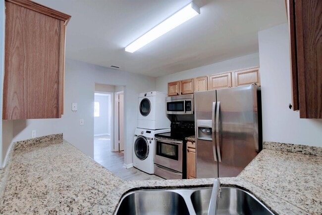 Photo - 3401 NW 44th St Unit 205