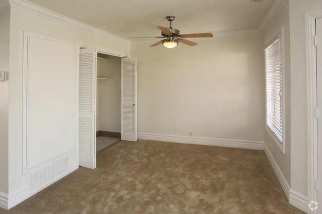 Le Med Apartment Homes
