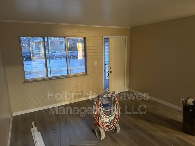 Photo - 414 Mathews St
