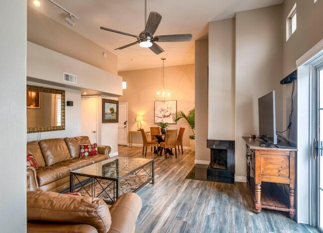 Photo - 11333 N 92nd St Unidad 2034