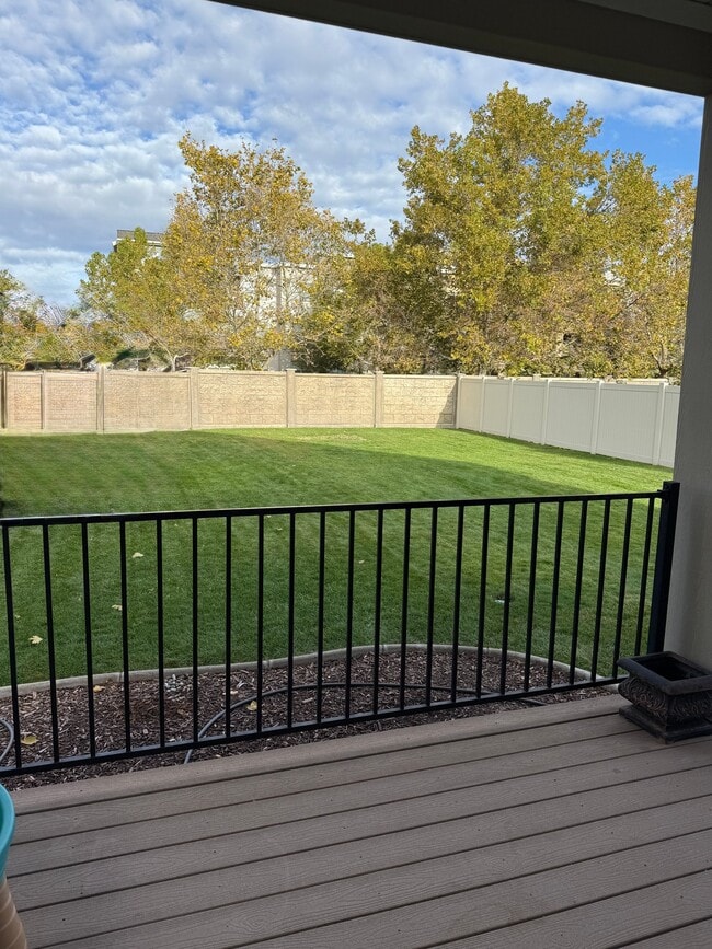 Photo - 11156 Broadwick Rd