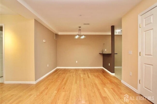 Photo - 116 Chariot Ct