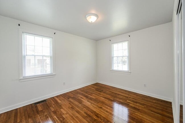 Photo - 9507 Stockbridge Dr