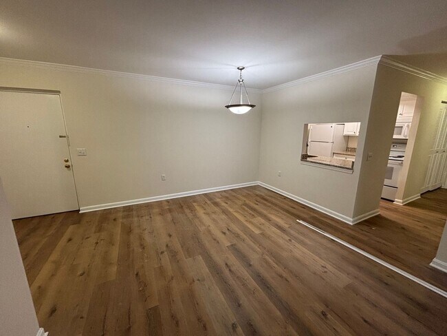 Photo - Updated 3Bedroom/2Bathroom - Great Location!