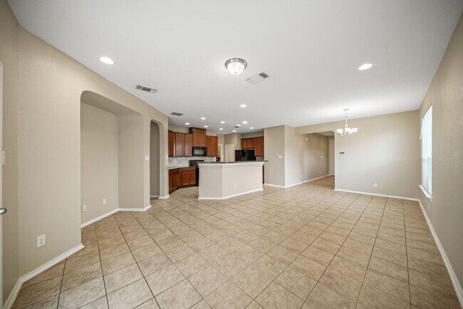 Photo - 4 Bedroom/2.5 Bath Mustang Valley Subdivision