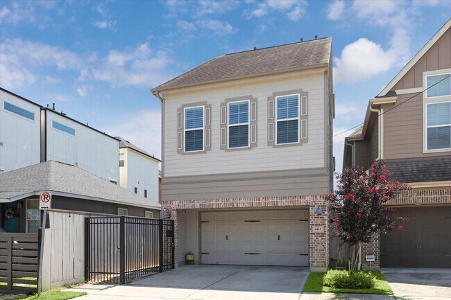 Photo - 4415 Marina St