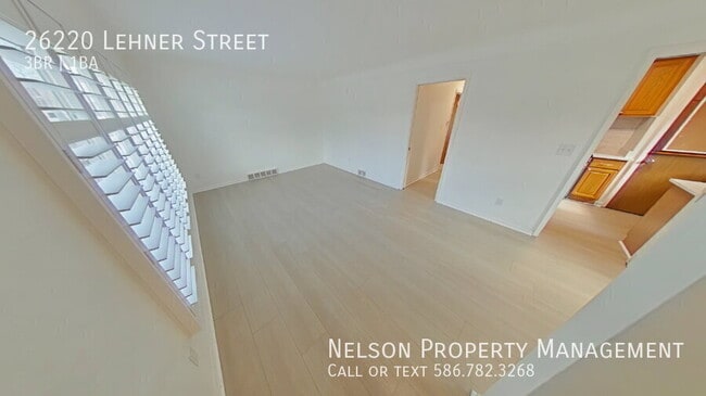 Photo - 26220 Lehner St