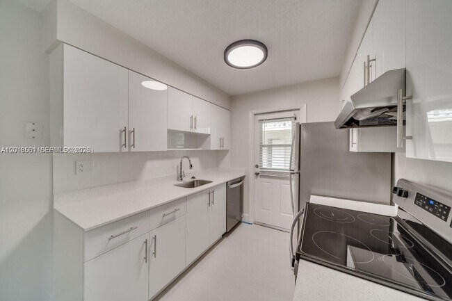 Photo - 841 SW 74th Terrace Unit 201E