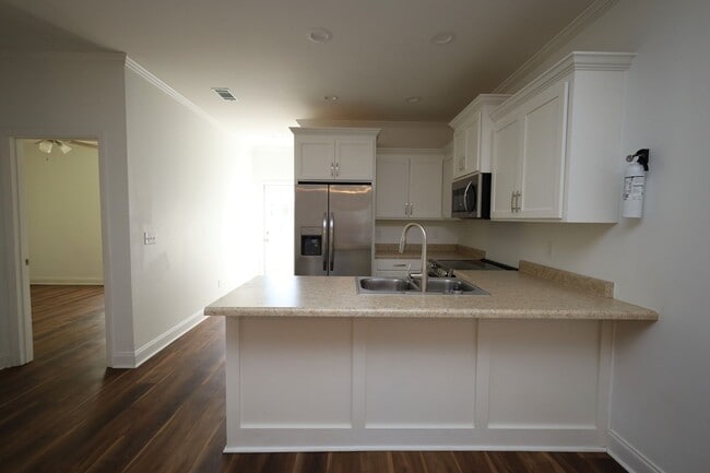 Photo - 2304 Mimosa Dr