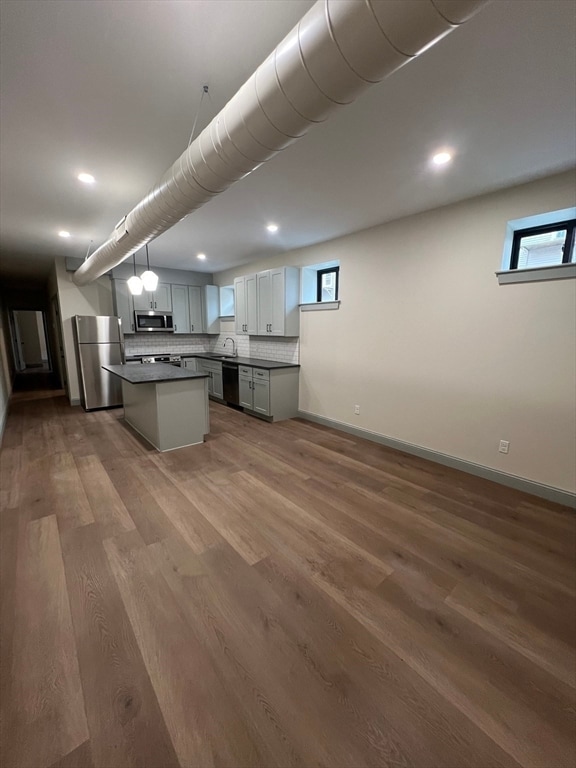 Photo - 160 Seabury St Unit 1