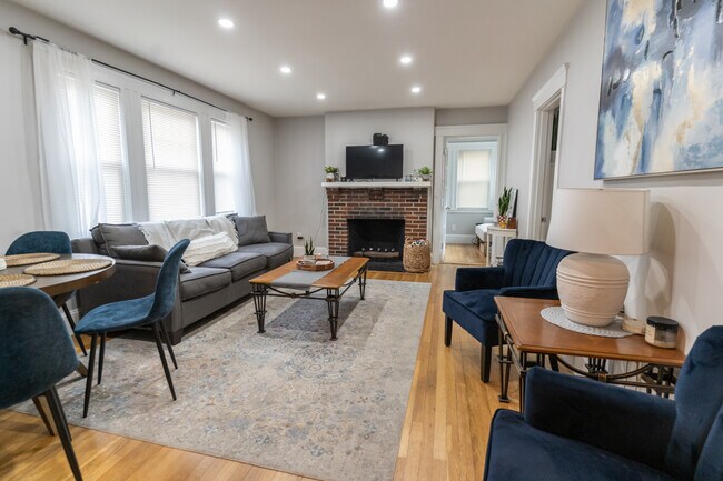 Photo - 39 Trapelo St