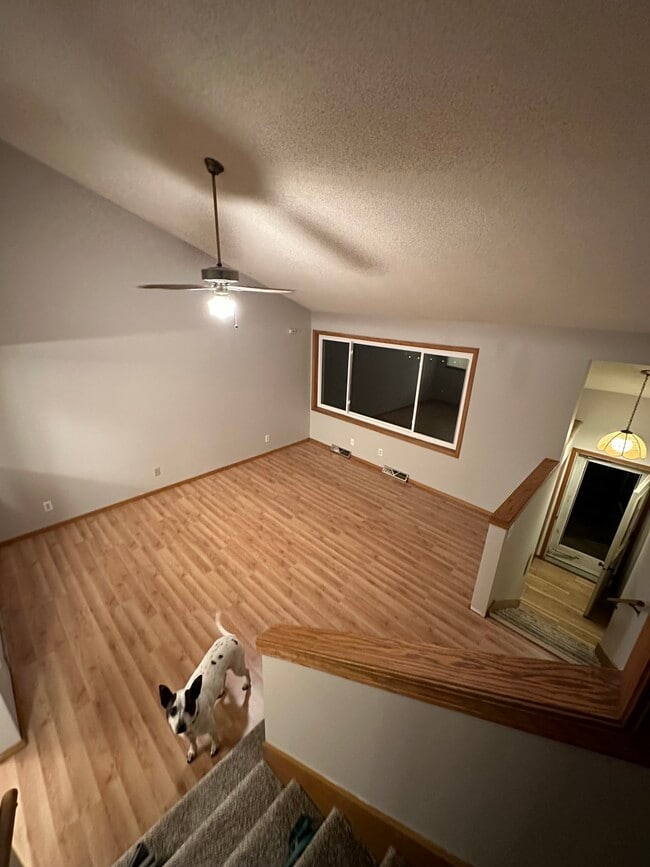 Building Photo - 609 Pheasant Ct Rental