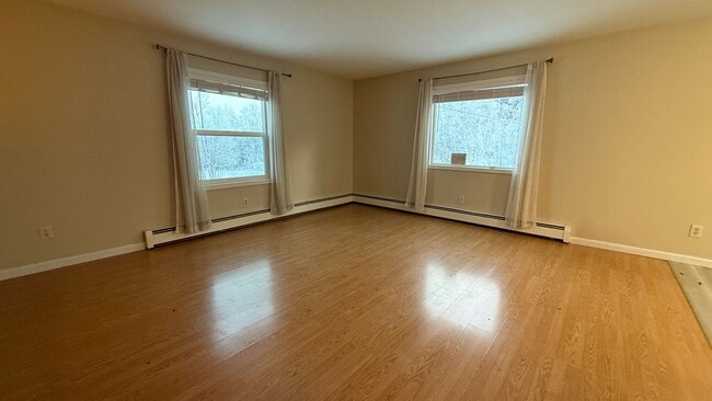 Photo - A spacious (4) bedroom corner lot home in Chugiak!