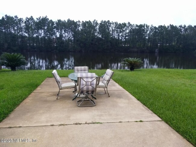 Photo - 12895 Bentwater Dr House