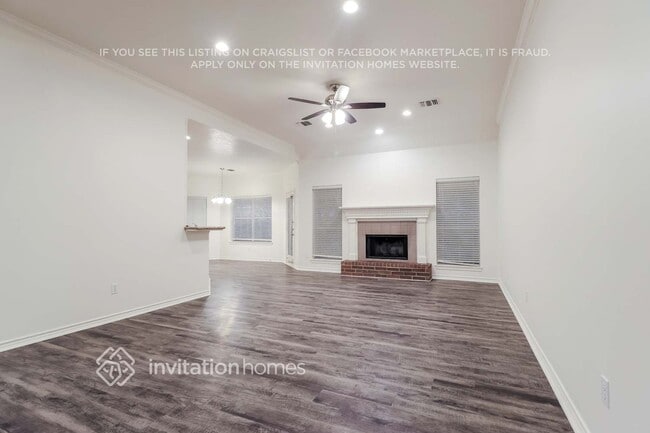 Photo - 3227 Hemingway Dr