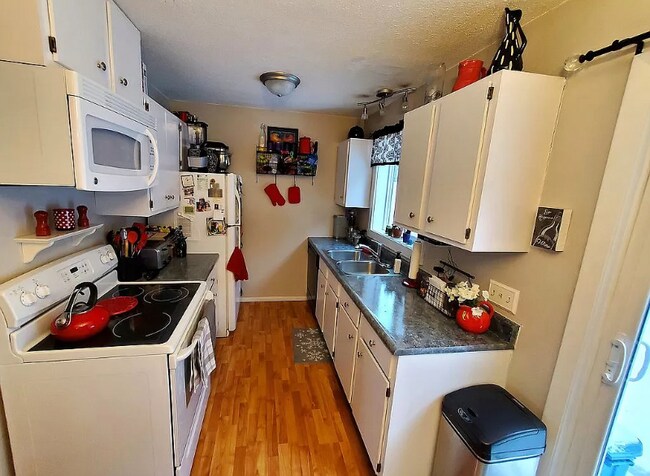 Photo - 5 Grandview Dr Unit R