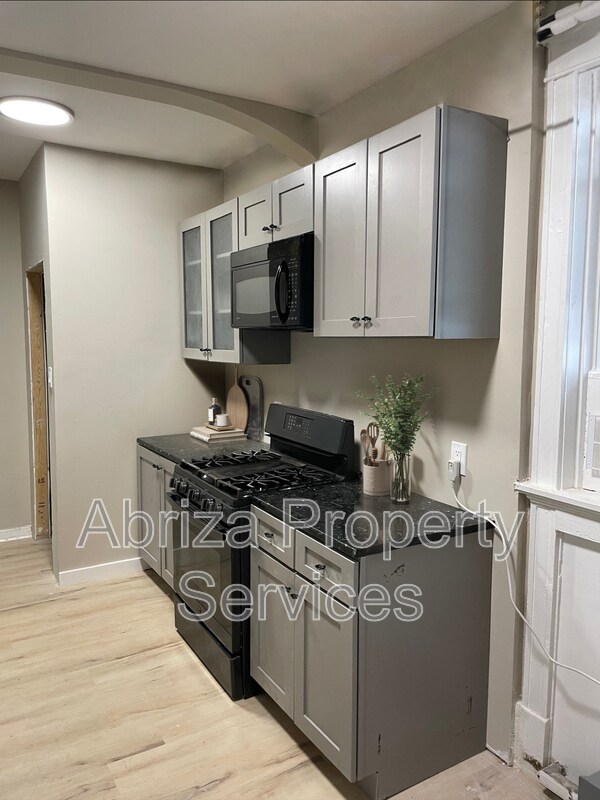Photo - 3801 Lafayette Ave Unit 3E