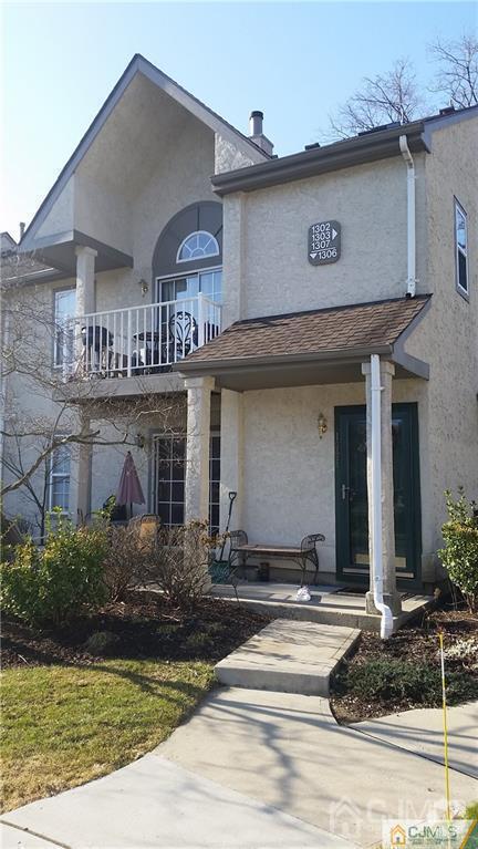 Building Photo - 1302 Commons at Kingswood Dr Rental