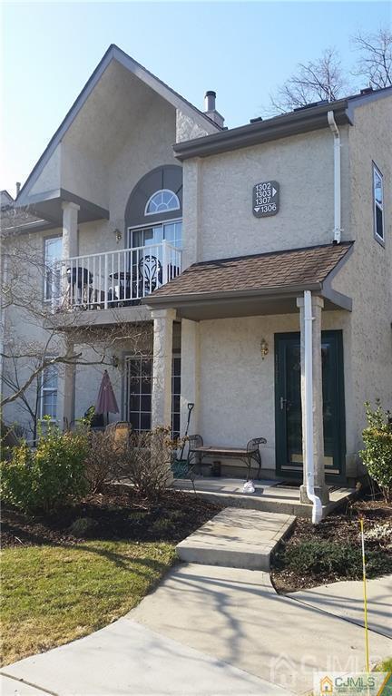 Building Photo - 1302 Commons at Kingswood Dr Rental