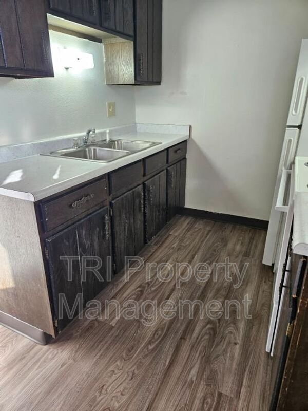 Photo - 2219 8th Ave