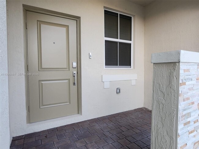 Photo - 2429 SE 28th Dr