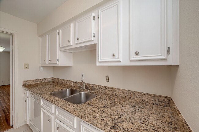 Photo - 6402 Del Monte Dr Unit 35