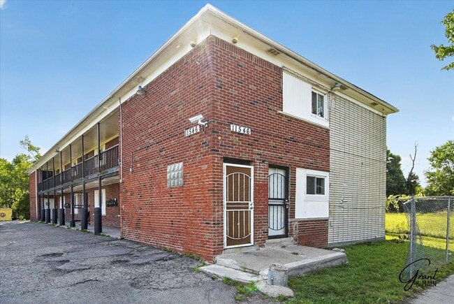 Building Photo - 11546 Chalmers St