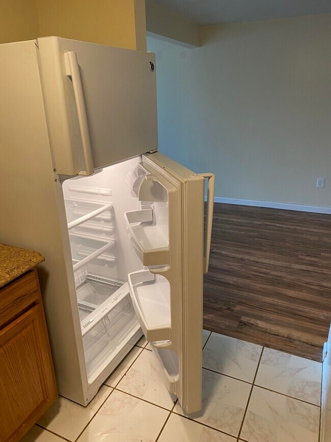 Photo - 5 Nabby Rd Unidad a-53