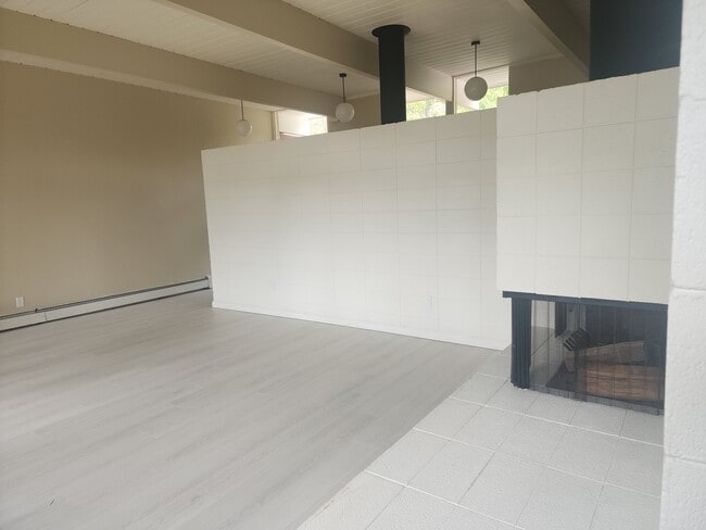 Photo - 721 Las Colindas Rd