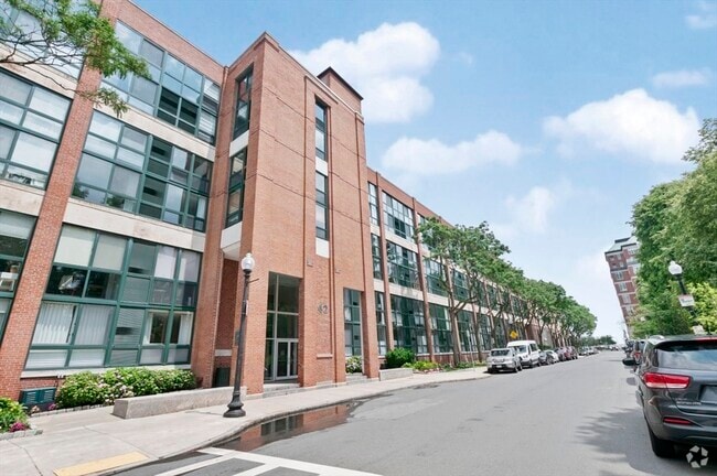 Building Photo - 42 8th St Unit 4309 Rental