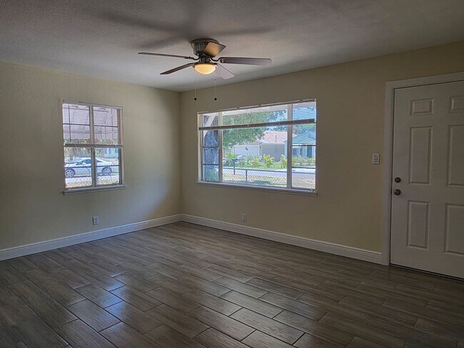 Photo - Updated 2 Bedroom 1 Bath in Central Gulfport