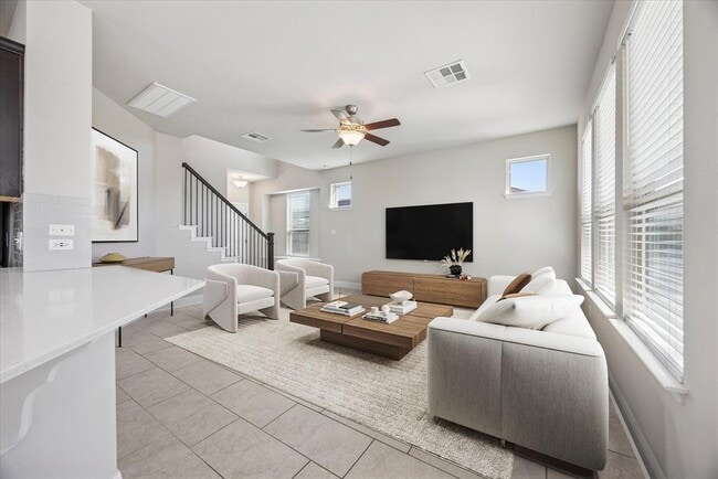 Photo - 1036 Chad Lp