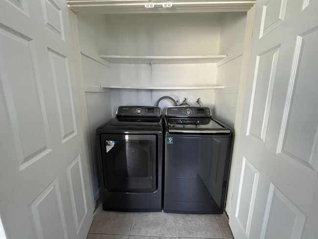 Photo - Spacious 3 Bedroom 1.5 Bath!!