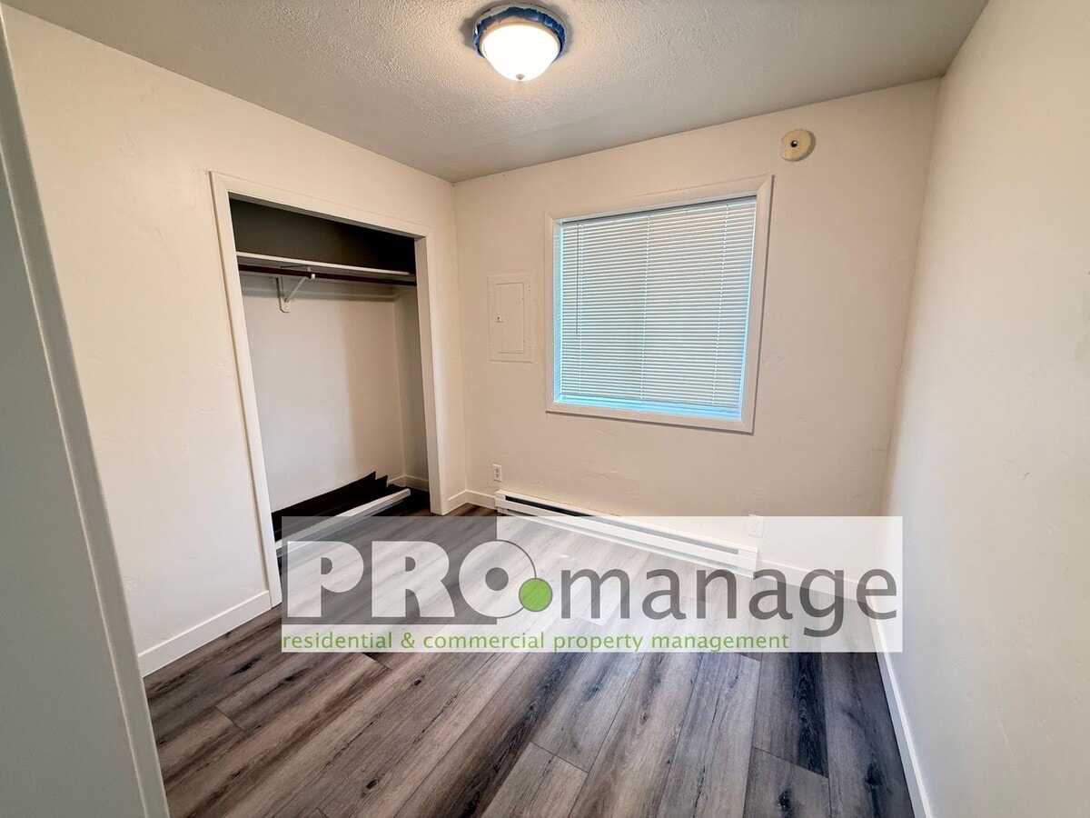 Photo - 126 Whittier St