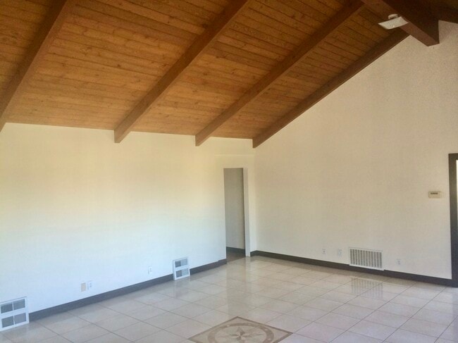 Photo - 3818 Newton St Unidad Newton