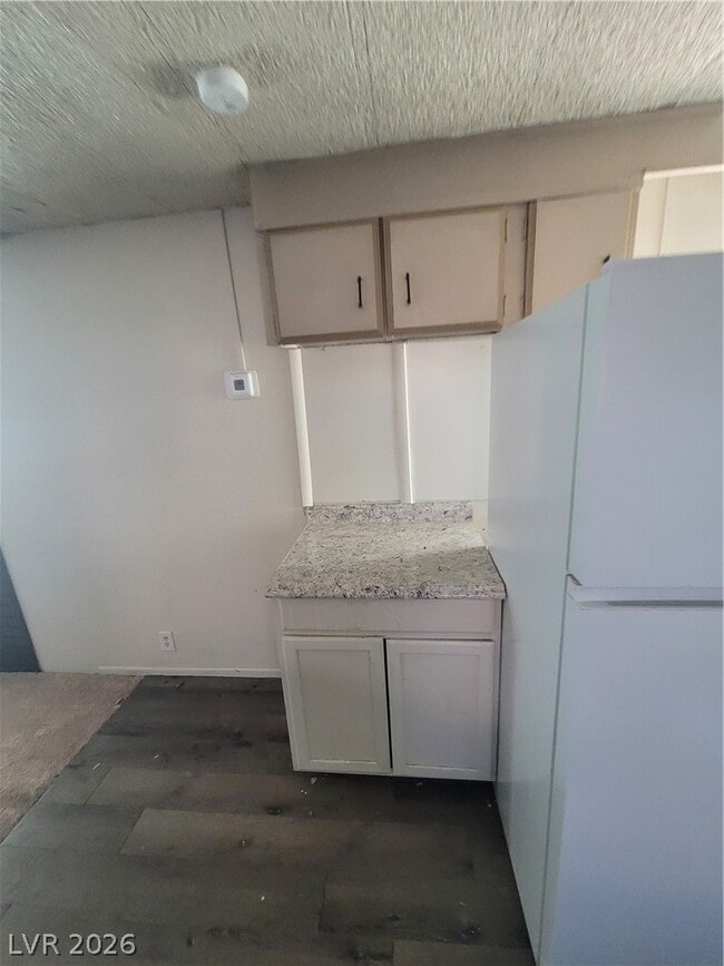 Building Photo - 1121 Pawnee Ln