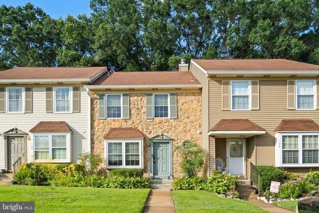 Photo - 166 Camber Ln Townhome