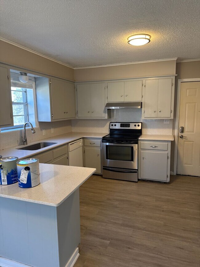 Photo - 4020 N 57th St